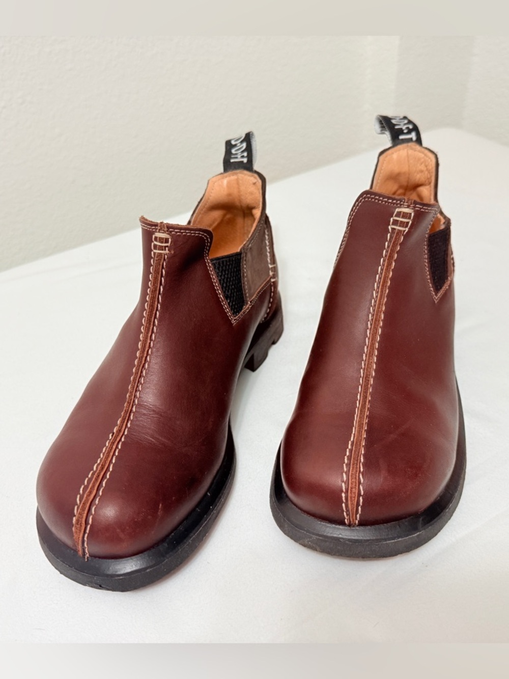 John Fluevog Brown Leather Chelsea Ankle Boots Lug Sole Women US 7.5
